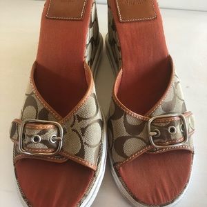 Ladies shoes sandals
